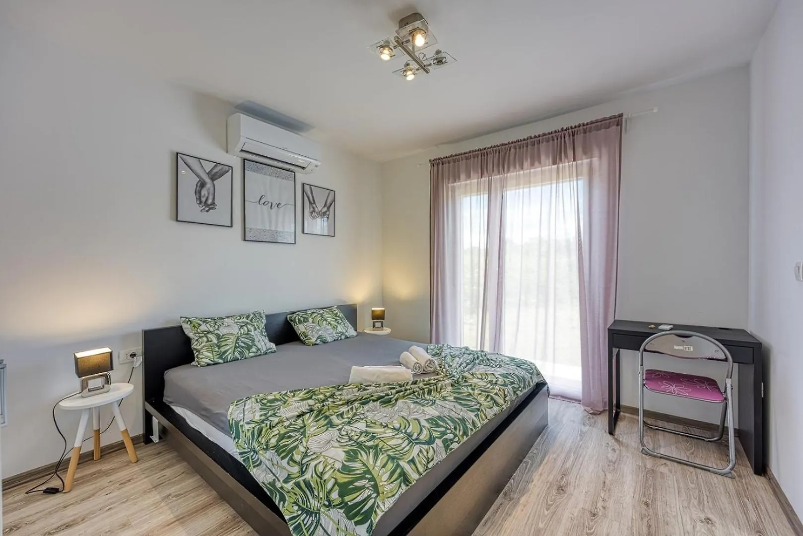 פורץ Villa Frontera Croatia