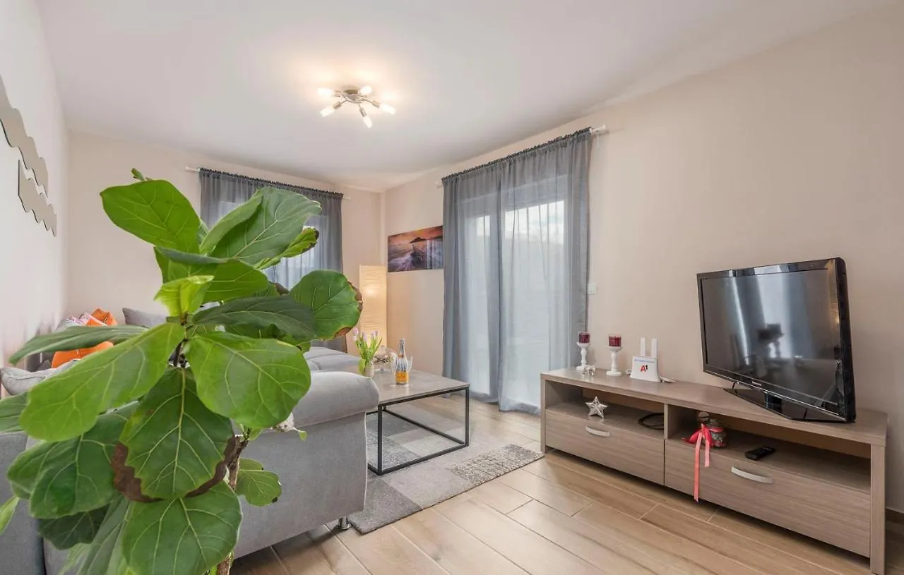 פורץ Villa Frontera Croatia